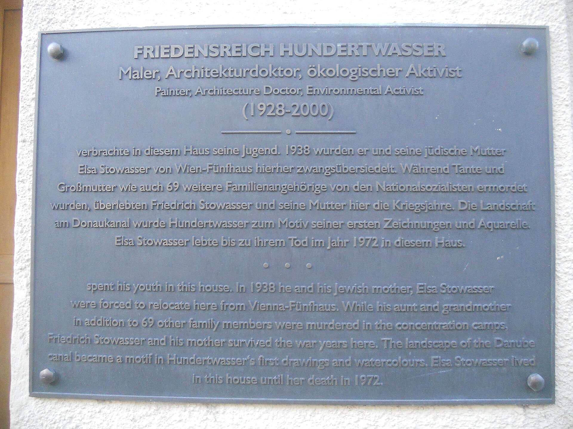 Gedenktafel an dem Haus Obere Donaustraße 12